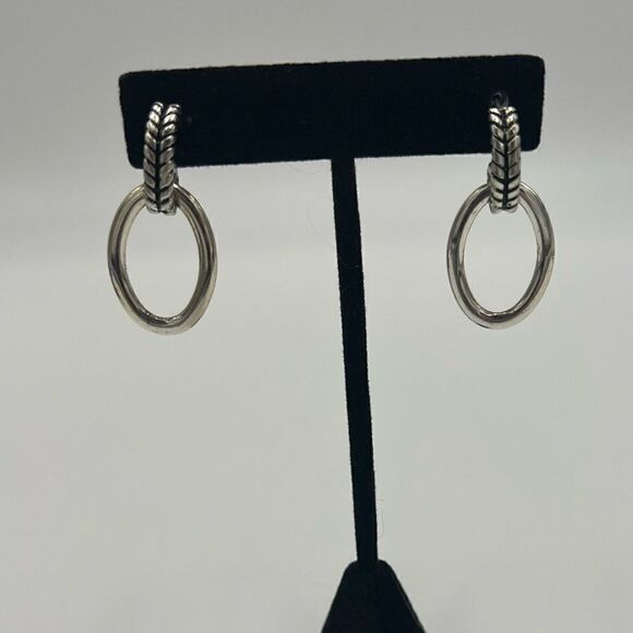 None Jewelry - Designer Inspired Silver Tone Costume Jewelry Earrings